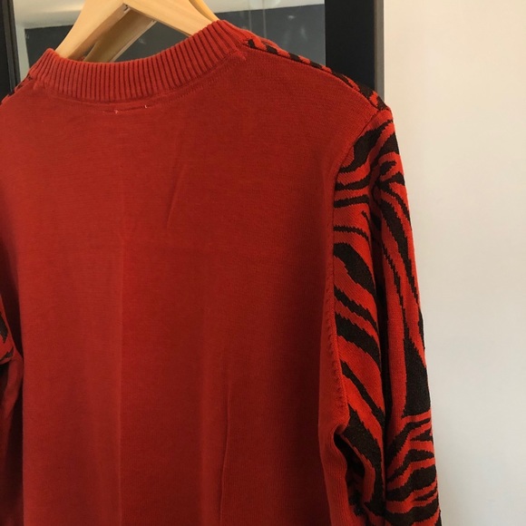 Junarose Plus animal print sweater - red/black - Picture 9 of 13